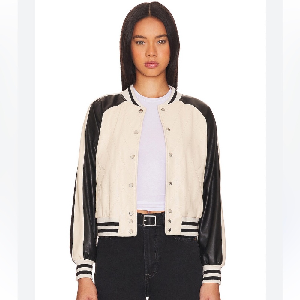 NWT Issa Quilted Bomber in Ivory